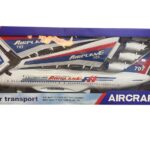 SUPER AVION DE PASAJEROS A FRICCION CON LUZ Y SONIDO 55779