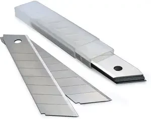 REPUESTO DE CUTER GRANDE*10