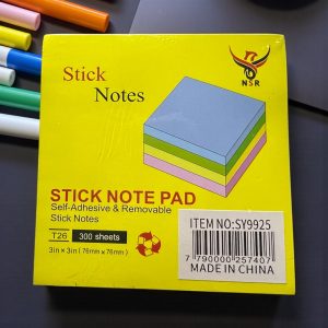 TACO COLOR ADHESIVO 9*9 300 HOJAS UNITOYS SY9925